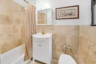 142 E 49th St, New York City, NY 10017 - Photo 5