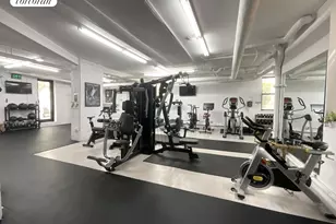 24-39 38th St, New York City, NY 11103 - Photo 13