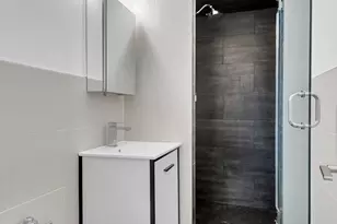 399 Ocean Pkwy, New York City, NY 11218 - Photo 7