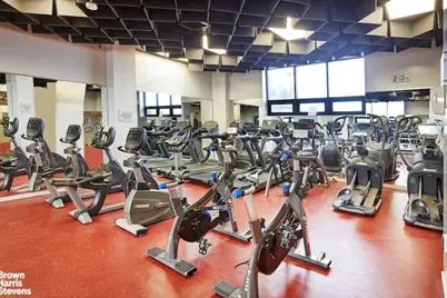 870 United Nations Plaza #16D, New York City, NY 10017 - Photo 11