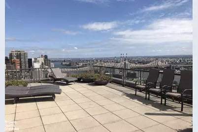 870 United Nations Plaza #16D, New York City, NY 10017 - Photo 9