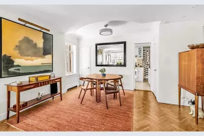44 E 67th Street #11A, New York City, NY 10065 - Photo 5
