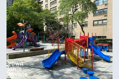 142 W End Avenue #18RS, New York, NY 10023 - Photo 15
