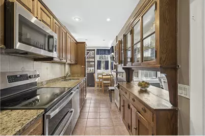 46 Slocum Crescent, New York City, NY 11375 - Photo 5