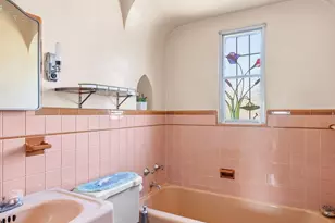 77-09 82nd St, New York City, NY 11385 - Photo 15