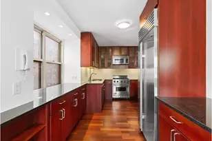 400 E 54th St, New York City, NY 10022 - Photo 17