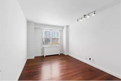 400 E 54th Street #15CD, New York City, NY 10022 - Photo 17