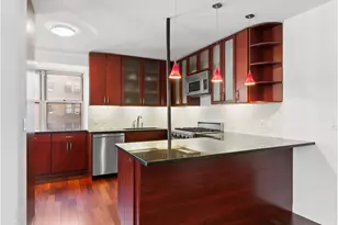 400 E 54th St, New York City, NY 10022 - Photo 19