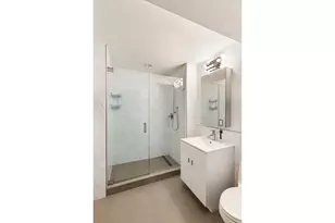 171 W 131st St, New York City, NY 10027 - Photo 3