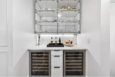 40 E 83rd Street #5W, New York, NY 10028 - Photo 7