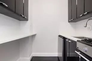 330 E 83rd St, New York City, NY 10028 - Photo 5