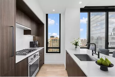 111 Varick Street #18A, New York, NY 10013 - Photo 9