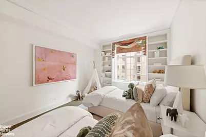 115 E 67th Street #8B, New York City, NY 10065 - Photo 5