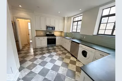 115 E 67th Street #8B, New York City, NY 10065 - Photo 11
