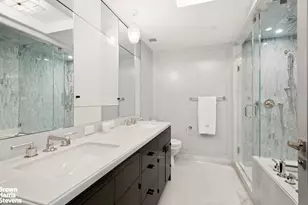 21 E 61st St, New York City, NY 10065 - Photo 5