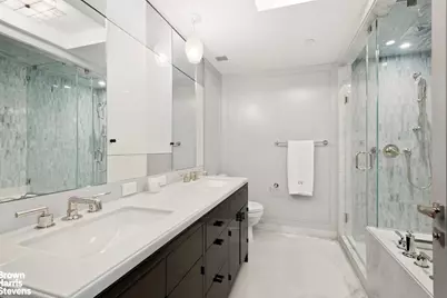 21 E 61st Street #4C, New York City, NY 10065 - Photo 5