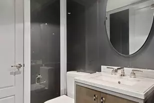 21 E 61st St, New York City, NY 10065 - Photo 3