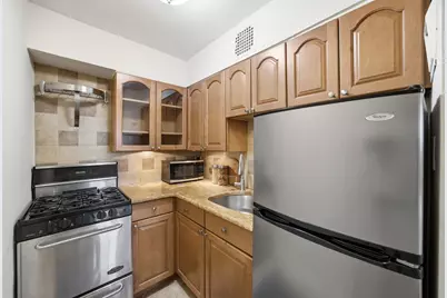 130 E 17th Street #1A, New York, NY 10003 - Photo 5