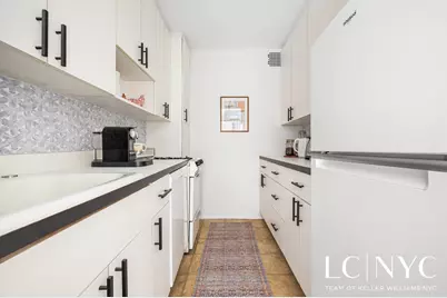 300 E 71st Street #4F, New York, NY 10021 - Photo 5