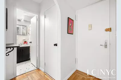 300 E 71st Street #4F, New York City, NY 10021 - Photo 7