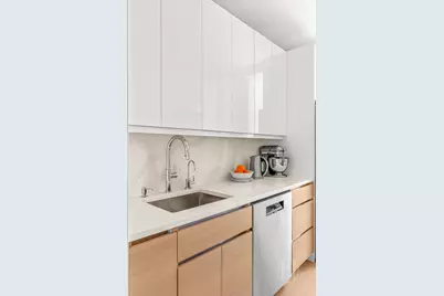 45 E End Avenue #10B, New York City, NY 10028 - Photo 13