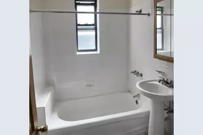 2503 E 19th Street, New York City, NY 11235 - Photo 25