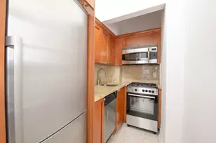 108 E 66th St, New York City, NY 10065 - Photo 7