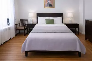 306 E Mosholu Pkwy, New York City, NY 10458 - Photo 3