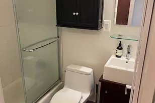 184 Thompson St, New York, NY 10012 - Photo 11