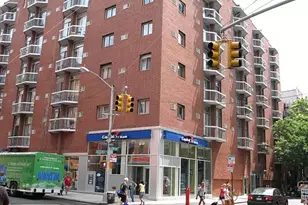 184 Thompson St, New York, NY 10012 - Photo 7