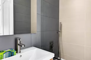 520 E 72nd St, New York, NY 10021 - Photo 9