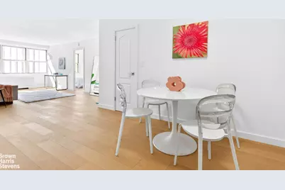520 E 72nd Street #8U, New York City, NY 10021 - Photo 19