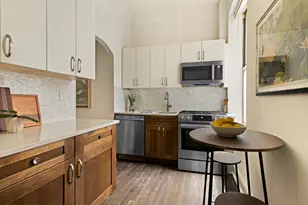 318 W 100th St, New York City, NY 10025 - Photo 9