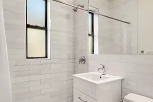 305 E 88th St, New York City, NY 10128 - Photo 5