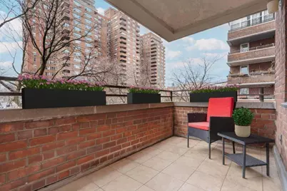 475 Fdr Drive #L304, New York City, NY 10002 - Photo 5