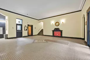 221 E 18th St, New York City, NY 11226 - Photo 17