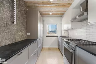 387 Grand St, New York City, NY 10002 - Photo 5