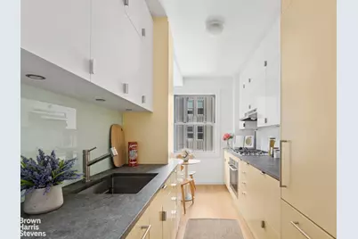 220 Madison Avenue #8J, New York City, NY 10016 - Photo 5