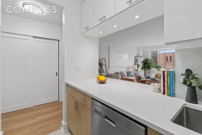 400 E 54th Street #22D, New York City, NY 10022 - Photo 5
