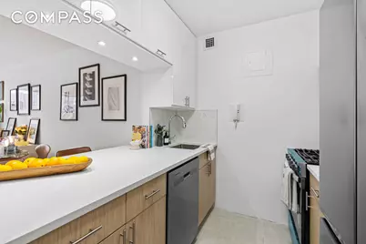 400 E 54th Street #22D, New York City, NY 10022 - Photo 7