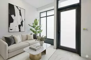 45-29 47th St, New York City, NY 11377 - Photo 9