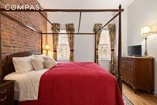 449 1/2 Hudson St, New York City, NY 10014 - Photo 11