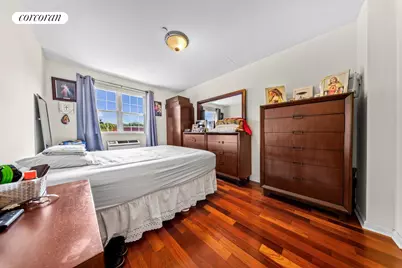 35-30 10th Street, New York City, NY 11106 - Photo 3