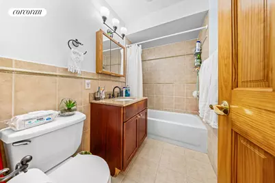 35-30 10th Street, New York City, NY 11106 - Photo 7