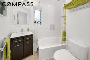314 E 41st St, New York City, NY 10017 - Photo 7