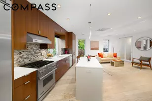 314 E 41st St, New York City, NY 10017 - Photo 3