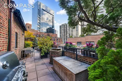 314 E 41st Street #PH2B, New York, NY 10017 - Photo 11