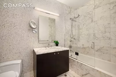 46-30 Center Boulevard #707, New York City, NY 11109 - Photo 11