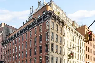 62 Beach St, New York City, NY 10013 - Photo 17