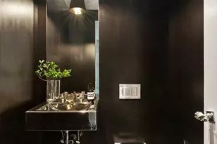 15 Union Square W, New York City, NY 10003 - Photo 23